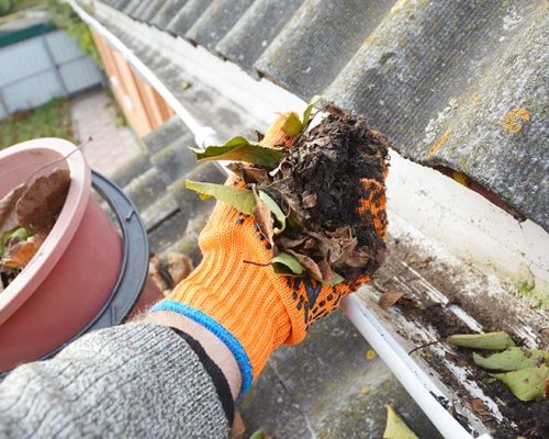 The-Importance-of-Gutter-Cleaning-and-Maintenance